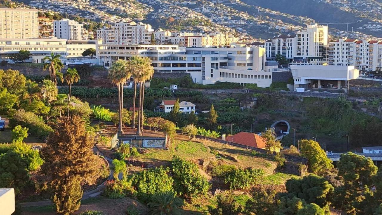 Magnolia Apartment Luxury Apt Great Views Funchal  Zewnętrze zdjęcie